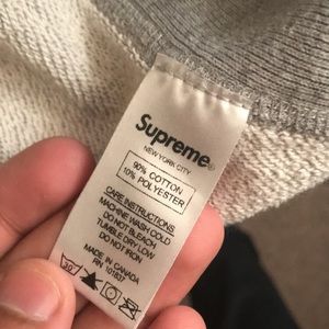 Supreme Hoodie